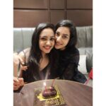 Smruthi Venkat Instagram - #birthday ❤️ Had an absolutely amazing birthday this year I have the sweetest bestfriend @sswethareddy She came down from Canada and suprised me ❤️ what more should I ask for when I have the most beautiful soul around me 😘 I love you to the moon and back 🧡 You made my day 🎁🎉 Also me and rowdy share same birthday so we enjoyed our icecream cake together 😋❤️ P.s. birthday celebration still not over 😋