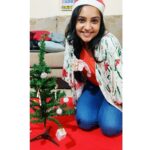 Smruthi Venkat Instagram - #merrychristmas My kutti Christmas decorations 🎄😍 Hope you all are having a great Christmas ⛄
