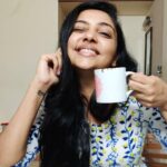 Smruthi Venkat Instagram - Sunday night and I was super bored. Wanted to eat a cake so thought I will make it myself. Tried making a mug cake and it actually came out pretty well 😋 Swipe right to see timelapse 😋 Good night ✨ Thanks @sowmyavenkat88 for taking video and pics 😋😋