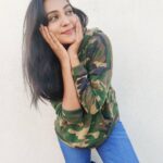 Smruthi Venkat Instagram - #happywednesday #goodnight ✨