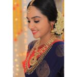 Smruthi Venkat Instagram - Happy karthigai ✨