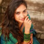 Smruthi Venkat Instagram - Just a casual terrace shoot ✨ #sareelove #sareeday #saree #sareelover #casualsaree #simplestyle #simplesaree Pc @martindon