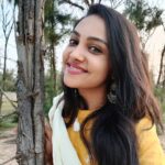 Smruthi Venkat Instagram - #selfie #tbt ✨ Sanguthurai Beach