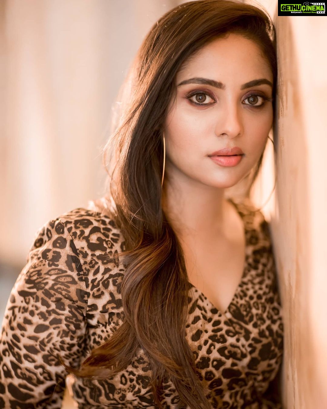 Smruthi Venkat Instagram - ✨ Pc @camerasenthil H&m @reenapaiva Wardrobe @labelmana