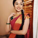 Smruthi Venkat Instagram - #redandgreen #saree 💚❤️
