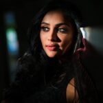 Smruthi Venkat Instagram - #black PC @anitakamaraj @rahulravindran H&M @reenapaiva