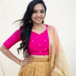 Smruthi Venkat Instagram - Happy Tuesday ✨ Wardrobe @tamarachennai Pc @poo.stories H&M @jamunadevraj