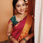 Smruthi Venkat Instagram - #redandgreen #saree 💚❤️