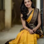 Smruthi Venkat Instagram - #sareelove PC @camerasenthil H&M @makeupandhairbyrehana