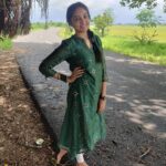Smruthi Venkat Instagram - To a new year and to new beginnings ✨ May this year be filled with happiness peace and positivity ❤️ #goodvibesonly #positivity #newyear #newbeginnings #hope