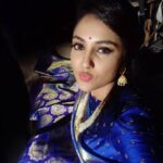 Smruthi Venkat Instagram - #sareeselfie ✨