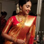 Smruthi Venkat Instagram - இனிய தமிழ் புத்தாண்டு நல்வாழ்த்துக்கள் 😊 H&m @reenapaiva 💓