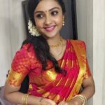 Smruthi Venkat Instagram - #sareeswag 💥 Mua @makeupgiribabu