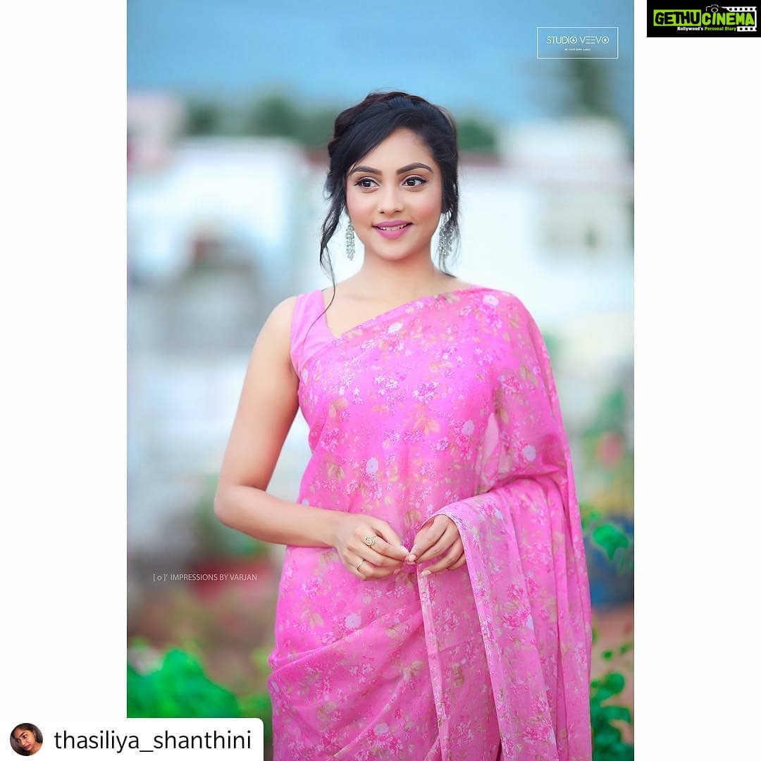Smruthi Venkat Instagram - ✨ H&M My fav @thasiliya_shanthini 💓 Pc @varjan_photography