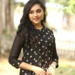 Smruthi Venkat Instagram - At thadam press meet ✨ #thadam Mua @luxefacebyanitha 🥰