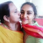 Smruthi Venkat Instagram - #mommydarling 💓✨