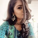 Smruthi Venkat Instagram - #peekaboo