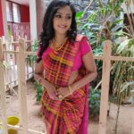 Smruthi Venkat Instagram – #pink #saree #traditional #nofilter #oneplus6 #smruthivenkat ✨