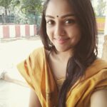 Smruthi Venkat Instagram - #memyself #casual #smruthivenkat smile is the best way to express #keepsmiling 😍 Tirunelveli