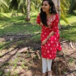 Smruthi Venkat Instagram - #naturelover #happyplace ✨ Vettaikkaranpudur, Tamil Nadu, India