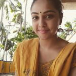 Smruthi Venkat Instagram - #memyself #casual #smruthivenkat smile is the best way to express #keepsmiling 😍 Tirunelveli