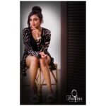 Smruthi Venkat Instagram - #tbt#oneofmyfavs 🖤 📸pc @thegirlwithacanon @_theguywithacanon_ Mua @thasiliya ❤️😘