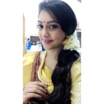 Smruthi Venkat Instagram - #silksaree#mallipoo#gimiki❤