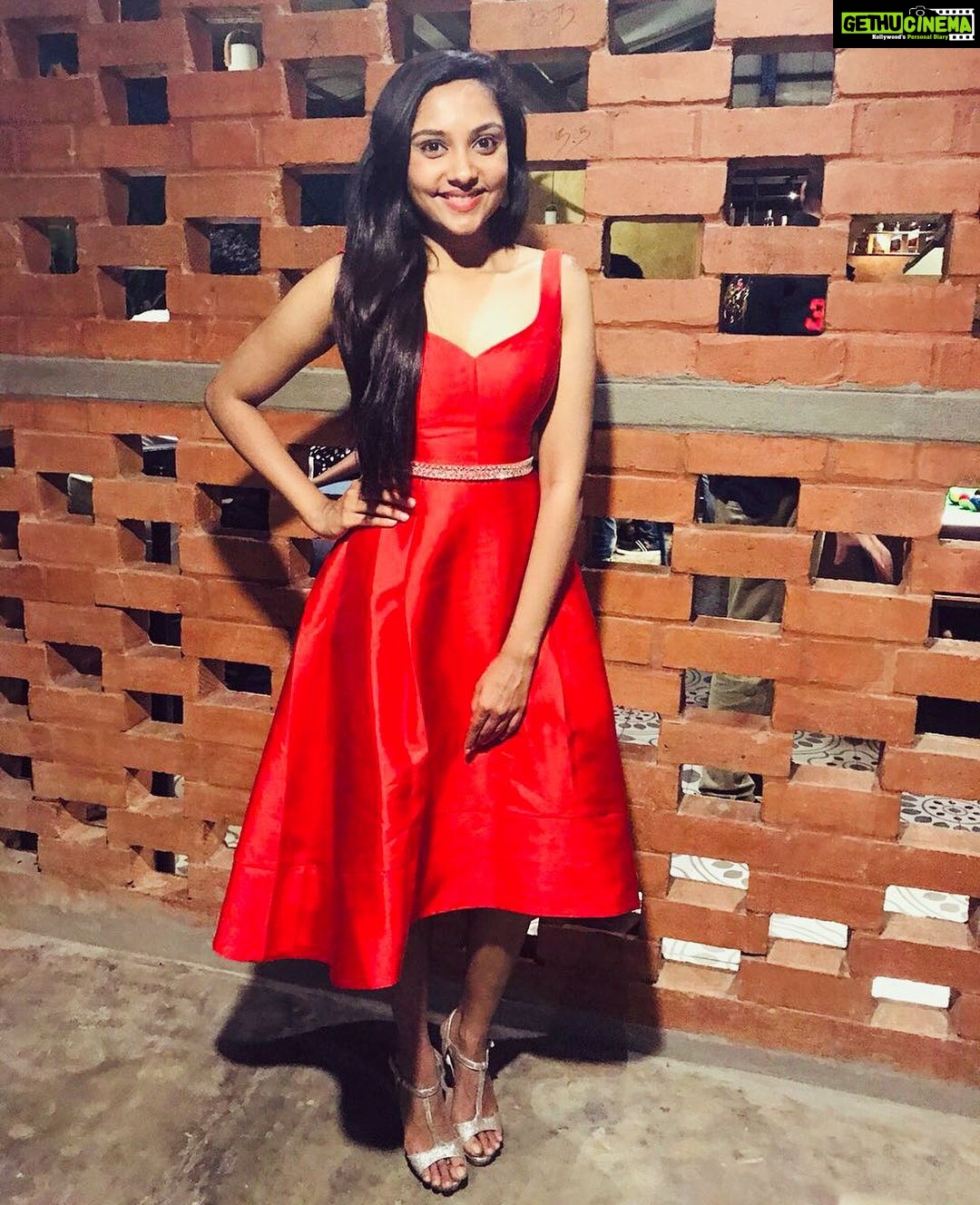 Smruthi Venkat Instagram - Just for the birthday dressππ»ππ»