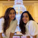 Smruthi Venkat Instagram - #merrychristmas 🎄 wishing you guys a lot of joy and happiness ✨ ITC Grand Chola, Chennai