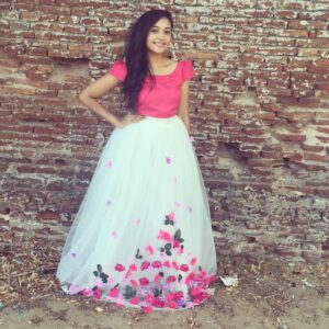 Smruthi Venkat Instagram - Shootime😍
