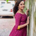 Smruthi Venkat Instagram - #vanam promotions ✨ Wearing @tamarachennai H&M @makeupandhairbyrehana Pc @deran_photography