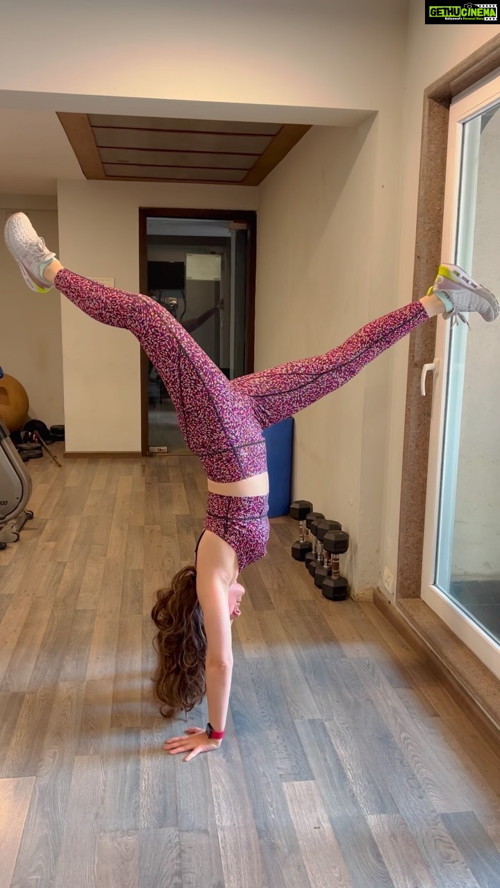 Soha Ali Khan Instagram - The Y challenge - why? Just because ... #yoga #fitness #trending #reels #ychallenge @maheshfitnessclub
