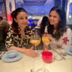 Soha Ali Khan Instagram - Work before party but friends before work - Happy birthday Radhika!!! ❤️❤️ @radhika_nihalani
