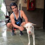 Sonu Sood Instagram - My new friend … all thanks to mumbai rains🤍