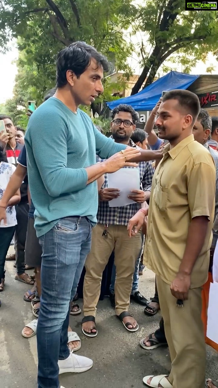 Sonu Sood Instagram - When blessings knock at your door ❤️🙏