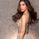 Sophie Choudry Instagram – Life isn’t perfect but your hair flip can be😌💁🏽‍♀️ #covergirl 

@fablookmagazine 
Styled by @milliarora7777 @mitushigupta 
Wearing @ddevika_official
Jewels @finesilverjewels_rj
Mua @diva_rose21
Hair @ambereenyusuf
Shot by @shutterstrings 
Location @theparknewdelhi

#covergirl #indianfashion #fablookmagazine #lehenga #goldlehenga #allthatglitters #desigirl #hairgoals #hairflip #beautyinspo #sophiechoudry #weddingfashion #indianwedding #tgif #friyay #weekendvibes