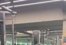 Sophie Choudry Instagram - What doesn’t break you makes you stronger✌🏼💪🏼 #fridayfitness #fitnessmotivation #fitnessgoals #tgif #pushyourself #gymgirl #friyay #breakmysoul #sophiechoudry