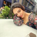 Sreemukhi Instagram - Day 3 🖤 Making some amazing memories! 🖤 People, food, travel, meaningful conversations! ☺️ #sreemukhi #washingtondc #wharfwashingtondc #happy The Wharf