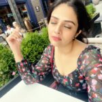 Sreemukhi Instagram - Day 3 🖤 Making some amazing memories! 🖤 People, food, travel, meaningful conversations! ☺️ #sreemukhi #washingtondc #wharfwashingtondc #happy The Wharf
