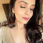 Sreemukhi Instagram - Dallas ✨✨✨ Press meet of “Ala Amerikapurramulo” Outfit @ivana_designers Styling @hemamanohar1 Jewellery @anyas_2020 MUA @makeupbysusmitha #dallas #pressmeet #usa #alaamerikapurramullo Irving, Texas