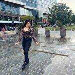 Sreemukhi Instagram - Day 3 🖤 Making some amazing memories! 🖤 People, food, travel, meaningful conversations! ☺️ #sreemukhi #washingtondc #wharfwashingtondc #happy The Wharf