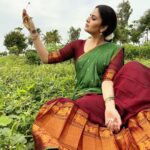 Sreemukhi Instagram - Just some “ ME TIME “ at shoot today!❤️ Fresh from the farms! 😍🥰 Some more pics coming up on stories! 😬 Outfit @diva_designer_studio_ PC @nookesh.malla #shoots #sreemukhi #metime