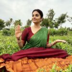 Sreemukhi Instagram - Just some “ ME TIME “ at shoot today!❤️ Fresh from the farms! 😍🥰 Some more pics coming up on stories! 😬 Outfit @diva_designer_studio_ PC @nookesh.malla #shoots #sreemukhi #metime