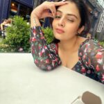 Sreemukhi Instagram - Day 3 🖤 Making some amazing memories! 🖤 People, food, travel, meaningful conversations! ☺️ #sreemukhi #washingtondc #wharfwashingtondc #happy The Wharf