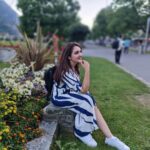 Sridevi Vijaykumar Instagram – To me flowers are Happines 🌺🌼🌺

#love#flowers#europetravel#beauty#scenic#calmmoments#holiday#vacation#instapic#instagram #smile#happiness#switzerland#europe#happytimes#family#enjoythevibe#weekend#instablogger#instagood