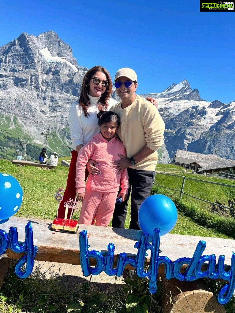 Sridevi Vijaykumar Instagram - Our life's pride and our never- ending happiness, Is what you are our dear little princess 👸 Rupikaa's 6th birthday celebration @ our favorite holiday destination.. thank you god for always making it special for her😇 #13thjuly#birthday#daughter#familyvacation#birthdaycelebration#july#birthdaymonth#birthdaytrip#holiday#holidaytime#mylove#mydaughter#mychild#celebration#cake#balloons#party#togetherforever#ourworld#switzerland#interlaken#grindelwald#favouritedestination#memoriesforlife