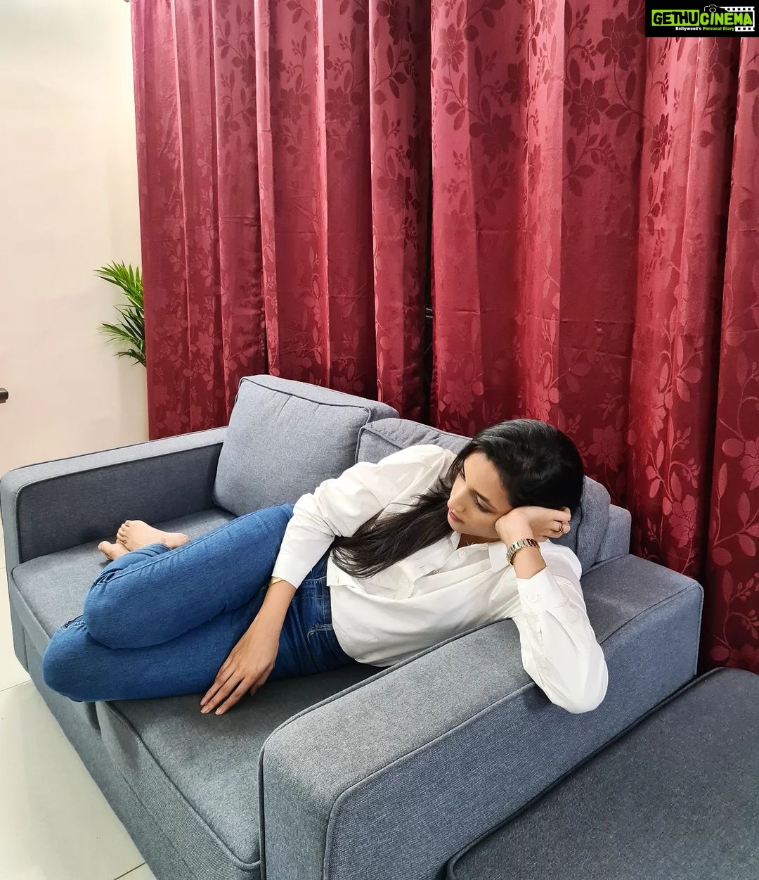 Srinidhi Ramesh Shetty Instagram - Hii🐥🌸