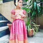 Sruthi Hariharan Instagram – Religion and Traditions. In all honesty all these went away with my father as he left this physical world … But today, I slowly observe myself trying to incorporate them back in our lives, only cos I want Janki to have a choice . A choice to accept these as a part of her life or not . And that means we take the first step in introducing them to her. Faith – what a beautiful word, what a beautiful state of being! 
Today was all about how it was with my father . An oil bath in the morning,  followed up with wearing a pavadai, pottu and poovu and going to a temple :)
Happy Nakshatra porandanaal (star birthday) dear little one . I don’t believe you are growing up so fast so soon . 
#swingingfromthethrees #ourlittlemonkey 
Special thanks and love to my current obsession @rajeedesignstudio