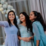 Sshivada Instagram – Chal beta ek selfie lelo 😊😁🥰 🤳

📸 @tibinaugustinephotography

@aditi.ravi @anusree_luv @leo_lishoy @limiteddd_edition @alphy_panjikaran @joe_elize_joy @sharanya_.r._
@syam__babu

#Arundhathi #birthday #celebrations #cakesanddecoration #party #familyandfriends #ourbundleofjoy #ourlittleprincess #arundhathiturns3  #selfie #selfietime Marriott Hotel Kochi