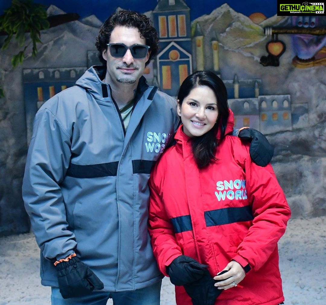 Sunny Leone Instagram - Feels good to just be a kid for a few min!! @dirrty99 @doll_0229